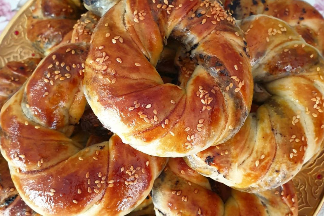 Yumuş Yumuş: Zeytin Ezmeli Açma