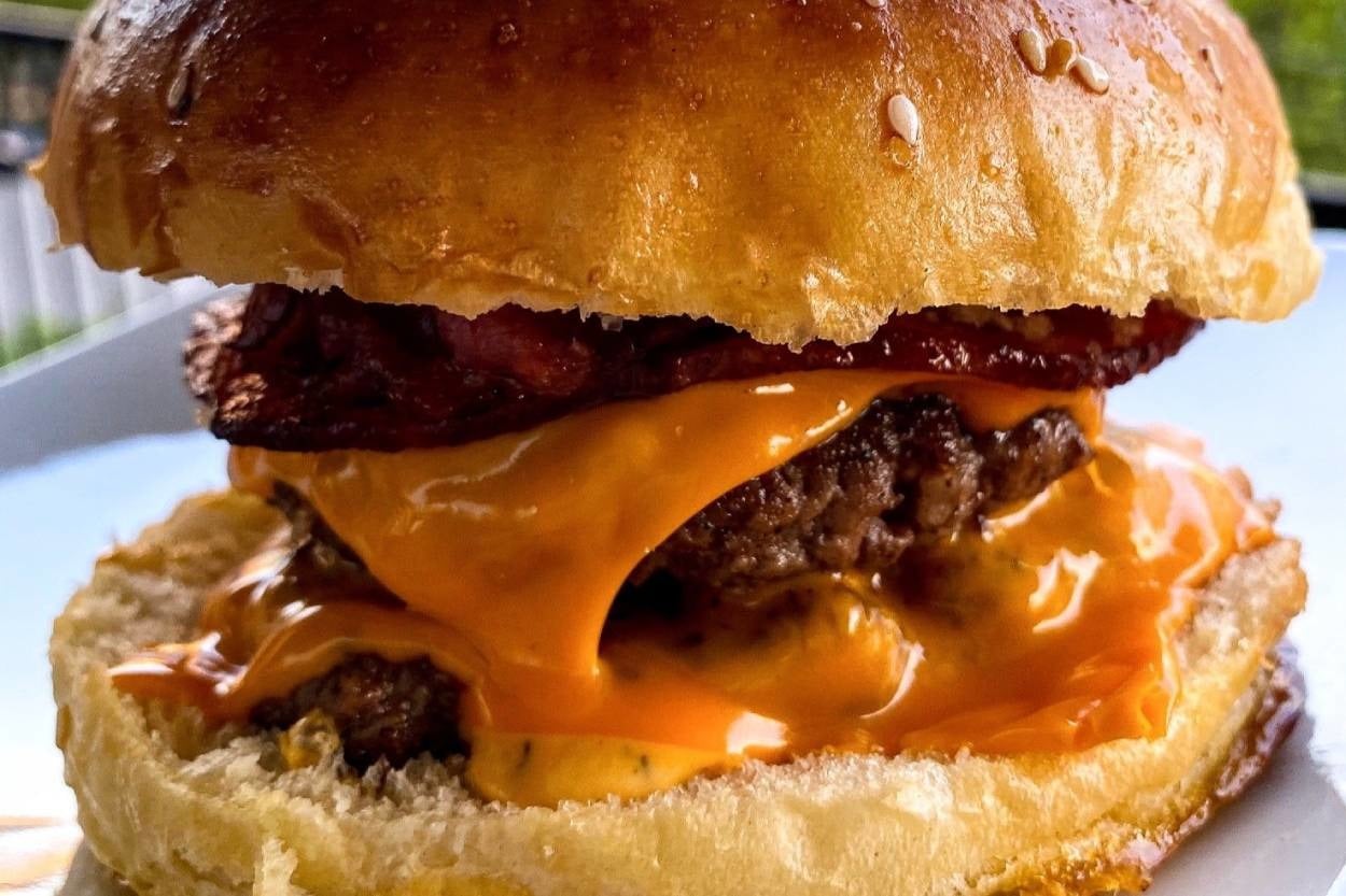 Hazırlara Elveda: Evde Efsane Hamburger