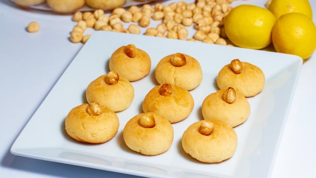 Kokusu Mis, Dokusu Enfes: Limonlu İrmikli Kıyır Tatlı