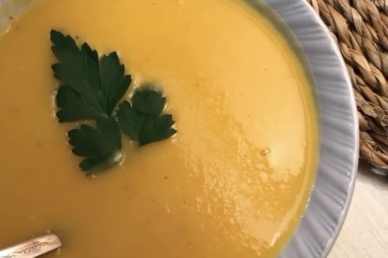 İştah Açan: Klasik Bal Kabağı Çorbası