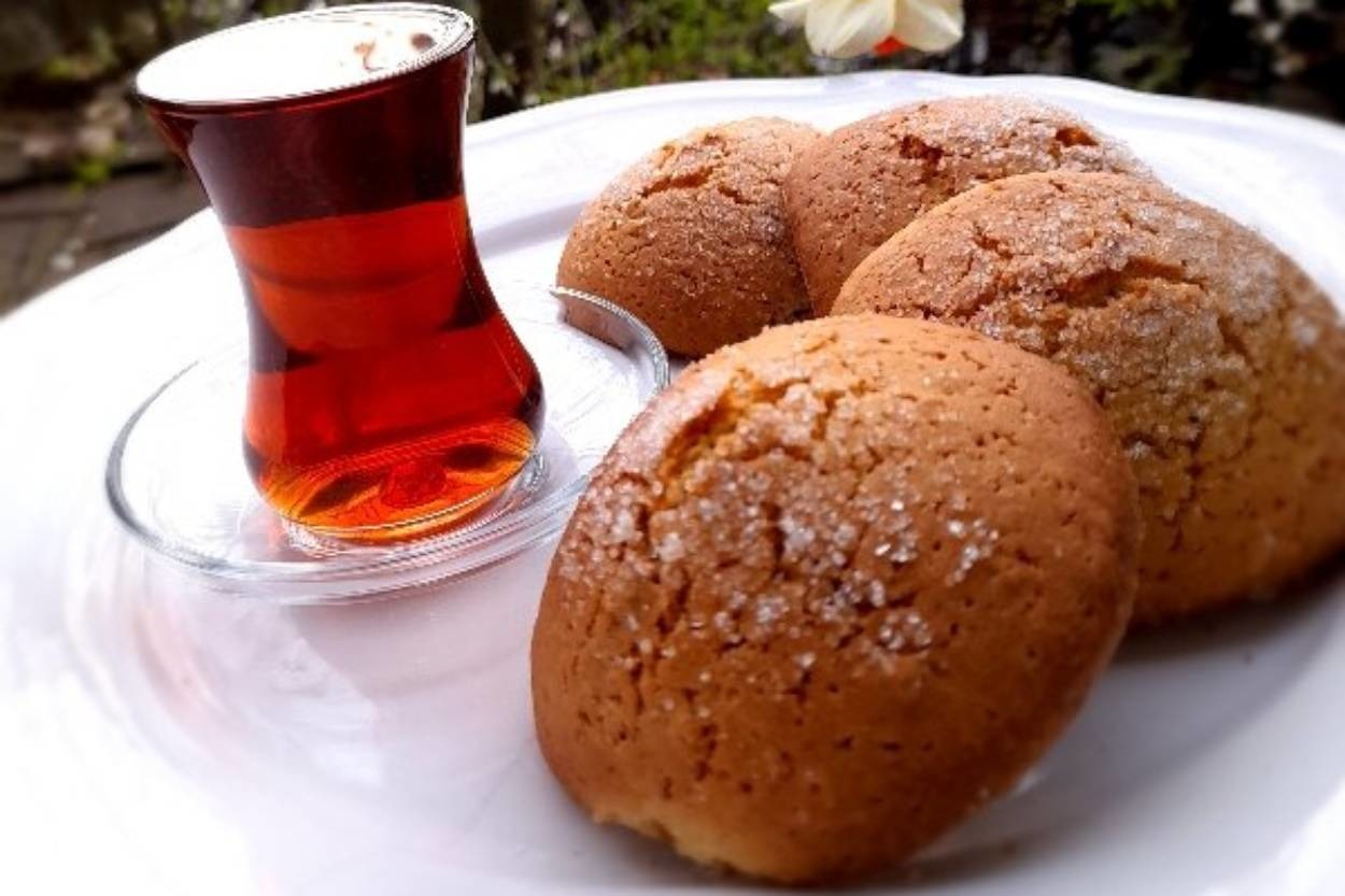 Fazla Tatlı Sevmeyenlere: Hala Kurabiyesi