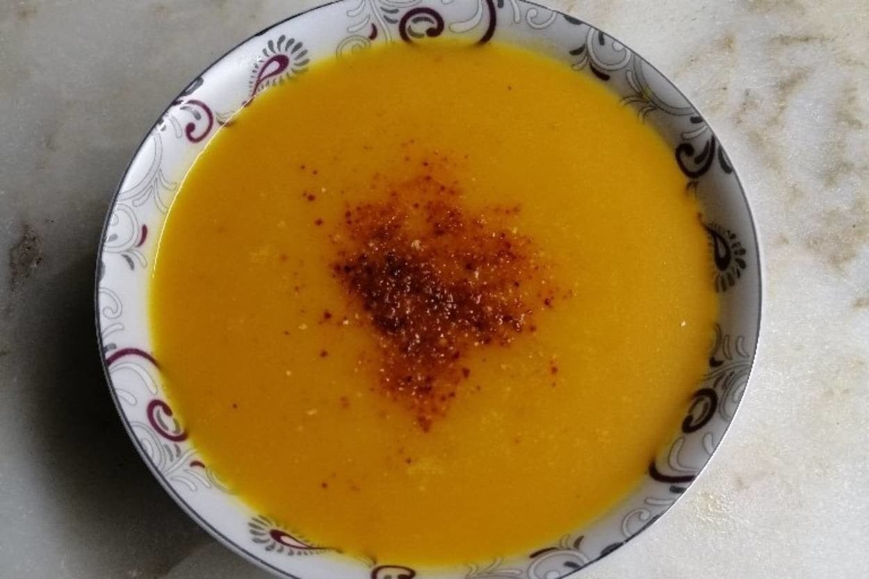 Besleyici Lezzet: Nefis Bal Kabağı Çorbası