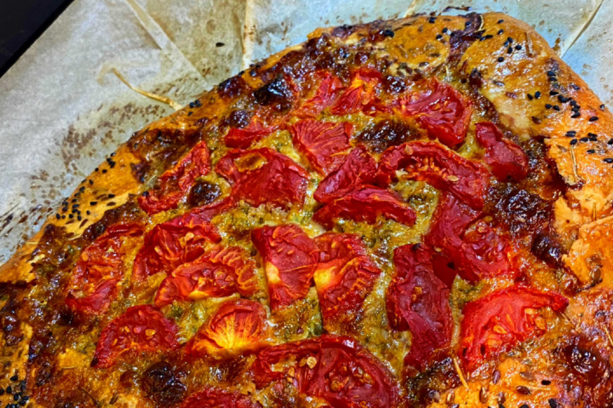 Dışı Kıtır İçi Sulu: Domatesli Galette