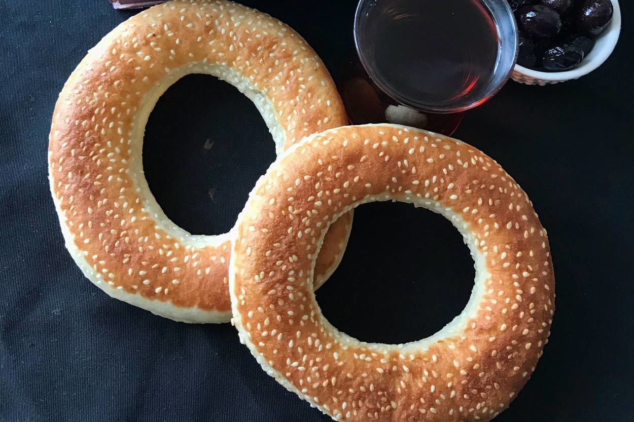 İki Lezzet Bir Arada: Simit Pişi