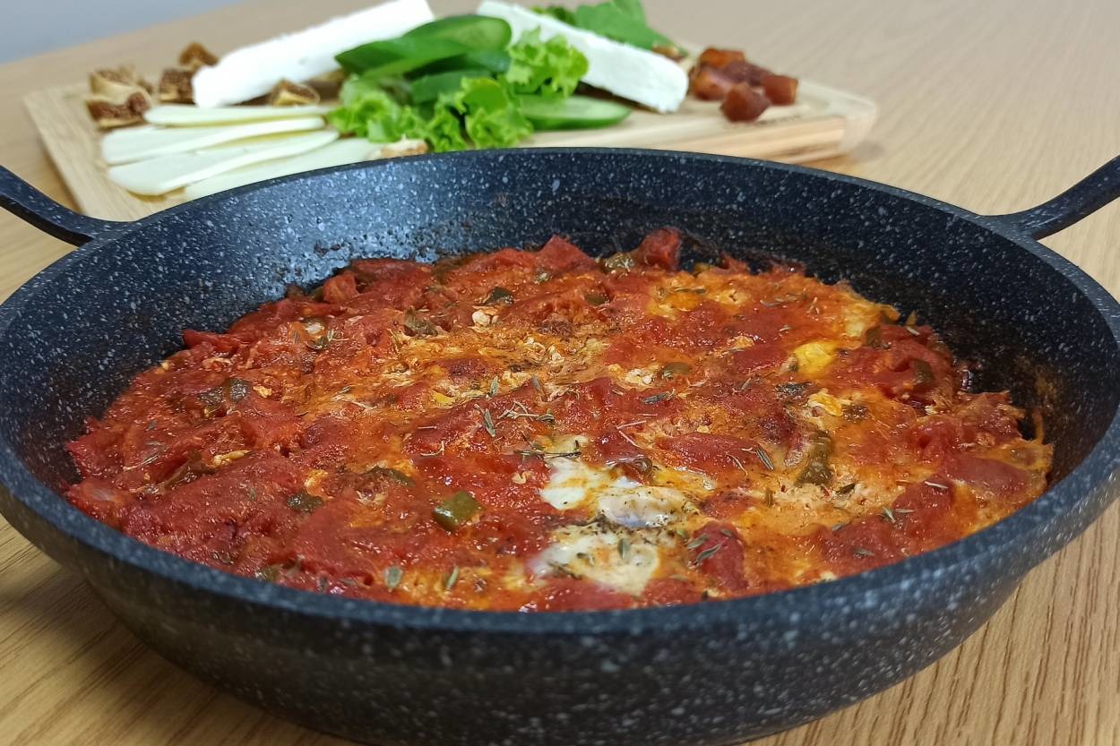Malzemeleri Toparlayın: Menemen