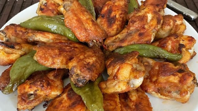 Hem Leziz Hem Sağlıklı: Mangal Tadında Fırında Tavuk Kanatları