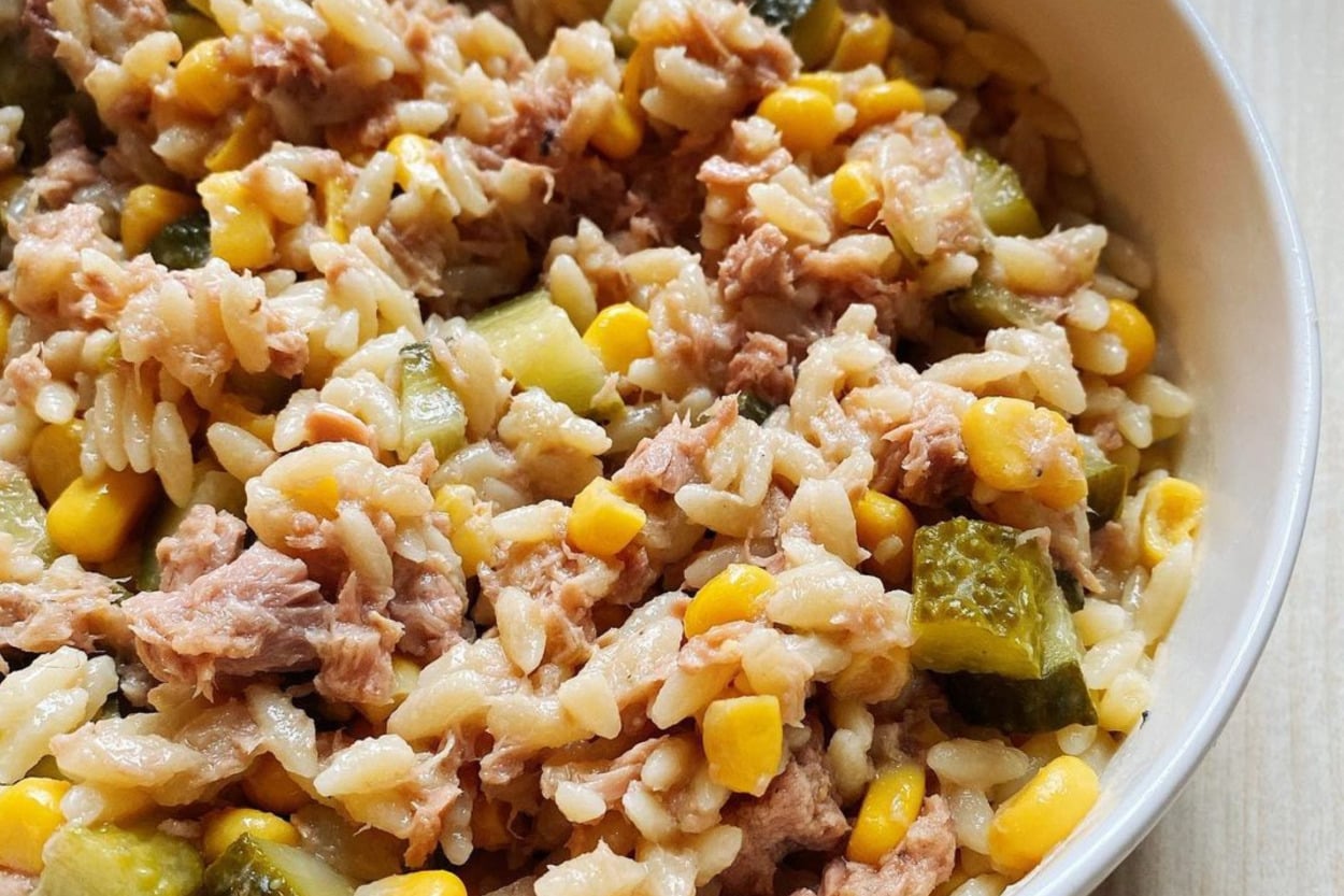 Lezzeti Dolu: Arpa Şehriyeli Salata