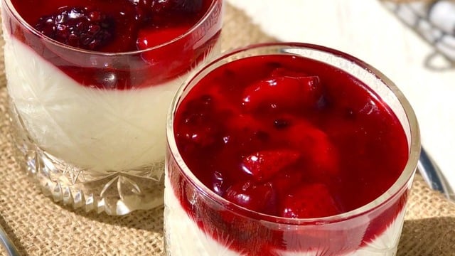Jelatin Kullanmadan: Panna Cotta
