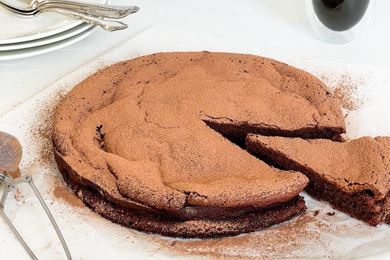Sufle Tadında: Unsuz Çikolatalı Kek