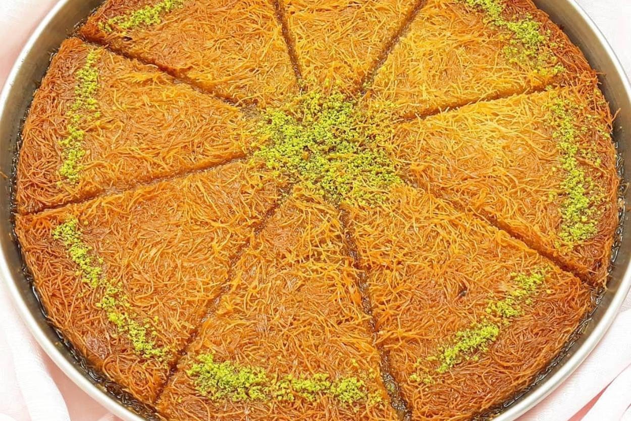 Şerbetli Tatlı Sevenlere: Basma Kadayıf