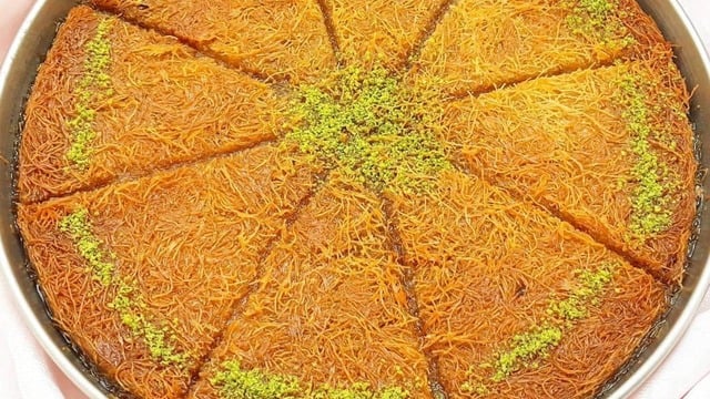 Şerbetli Tatlı Sevenlere: Basma Kadayıf