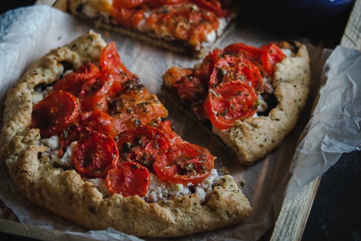 Damak Çatlatan: Domatesli Galette