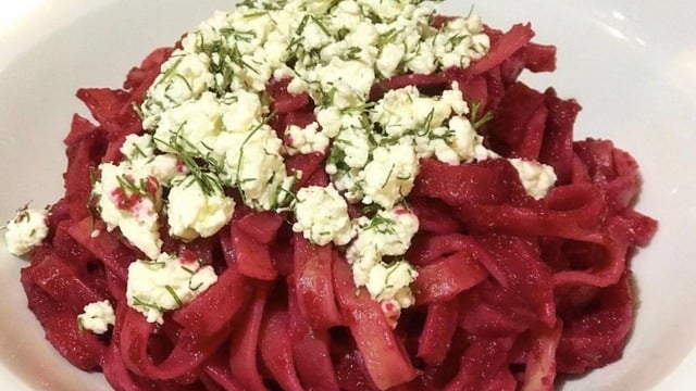 Hazırlaması Pratik: Kırmızı Pancarlı Makarna