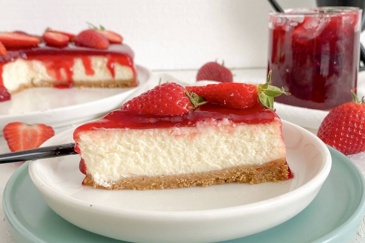 Meyveli Sevenlere: Frambuazlı Labneli Cheesecake