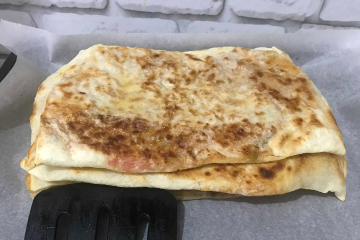 Hazır Yufkayla Kolayca Hazırlanır: Çiğ Patatesten Gözleme