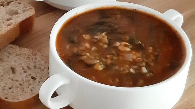 Vitamin Deposu: Ekşili Pazı Çorbası