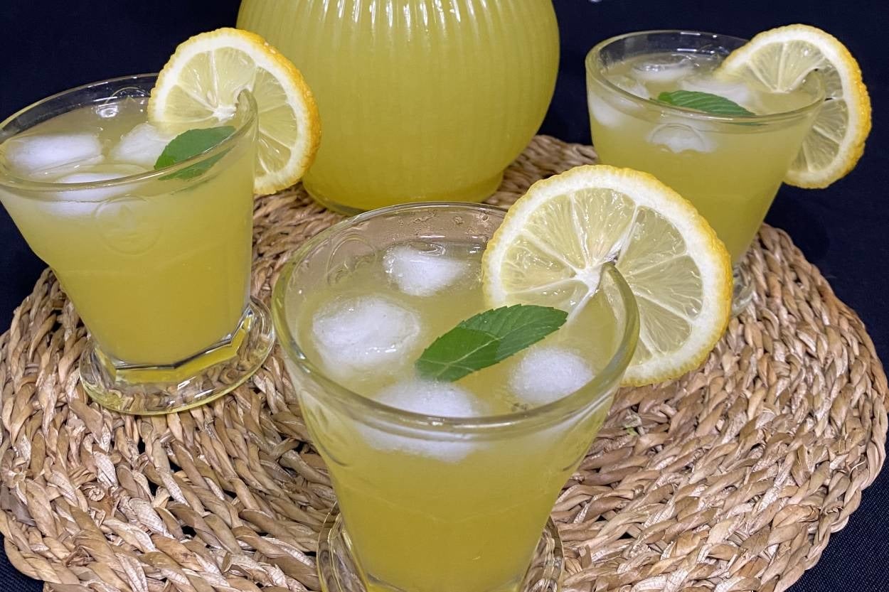 Yaz Gelirken: Ev Yapımı Limonata