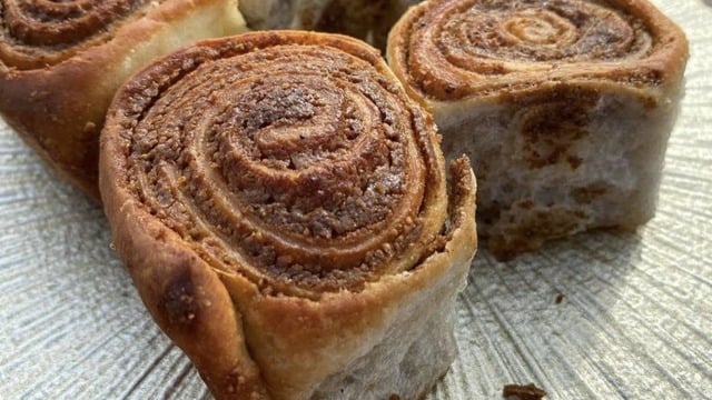 Ağızda Dağılan Dokusuyla: Haşhaşlı Kremalı Çörek