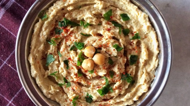 Nohutlar İş Başına: Pratik Humus