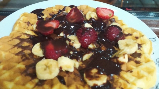 Yumuşacık Dokusuyla: Pratik Waffle
