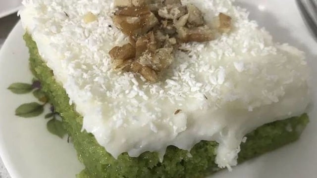 Yeşil Yeşil Bak Bana: Ispanaklı Gelin Pastası
