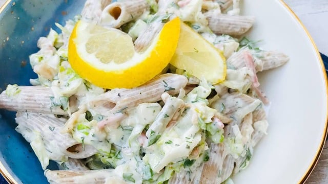 Bir de Böyle Deneyin: Tam Buğdaylı Makarna Salatası