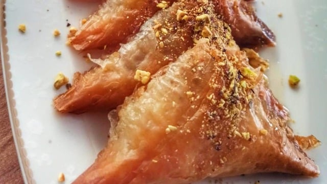 Kısa Zamanda Hazırlanan: İrmikli Muska Baklava