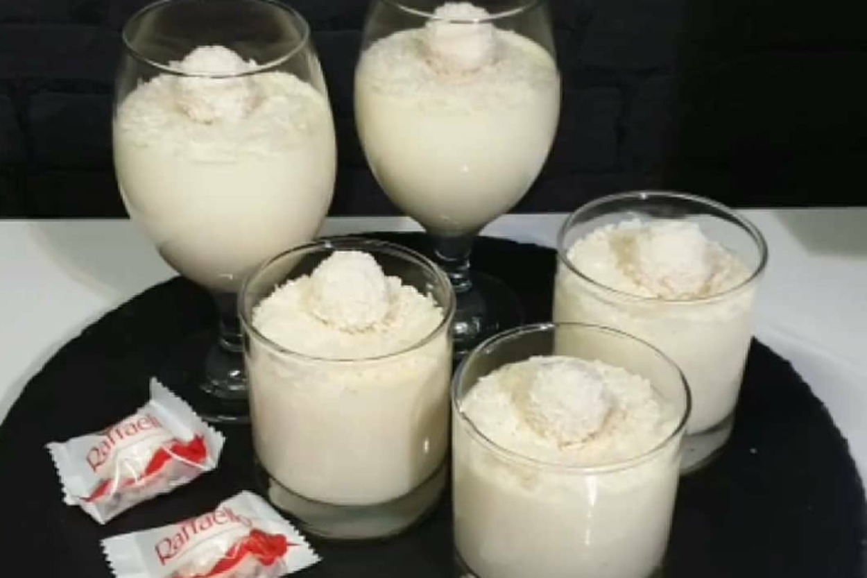 Kıvamıyla Mest Eder: Hindistan Cevizli Beyaz Çikolatalı Puding