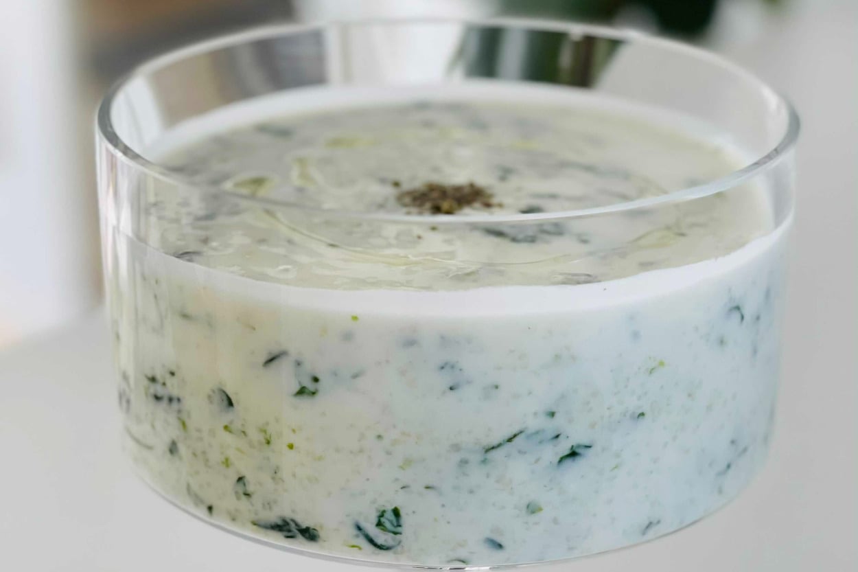 Lezzetle Serinletsin: Ispanaklı Cacık