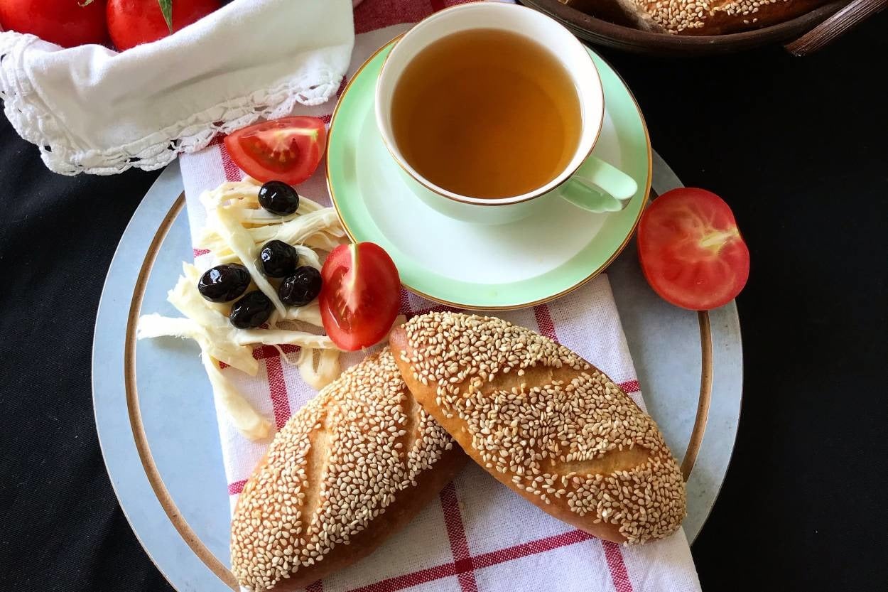 Yumuşacık Dokusuyla: Simit Poğaça