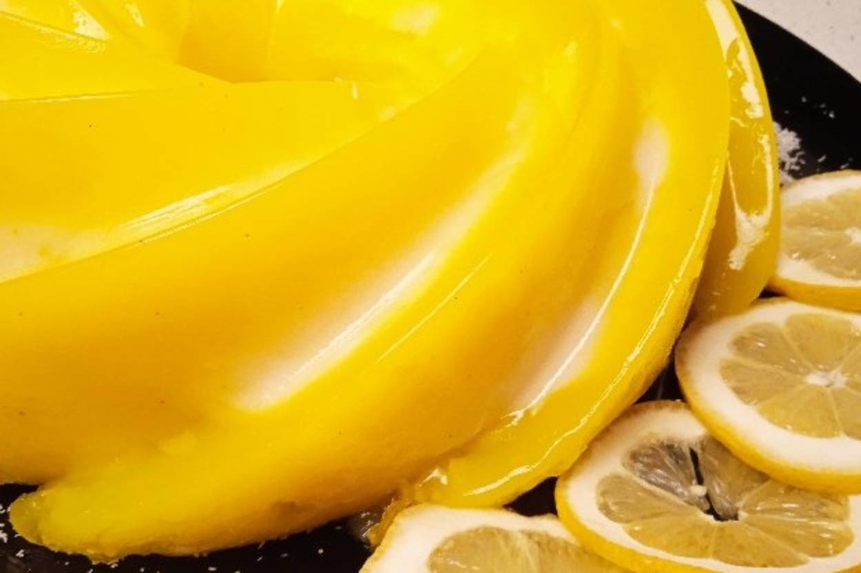 Sıcak Havalara: Limonlu Yaz Tatlısı
