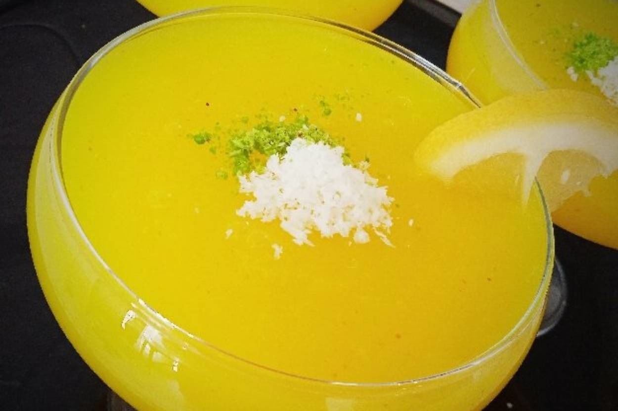 Yaz Aylarında Vazgeçilmez Olacak: Limon Tatlısı