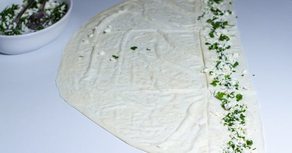 hazir-yufkadan-borek3