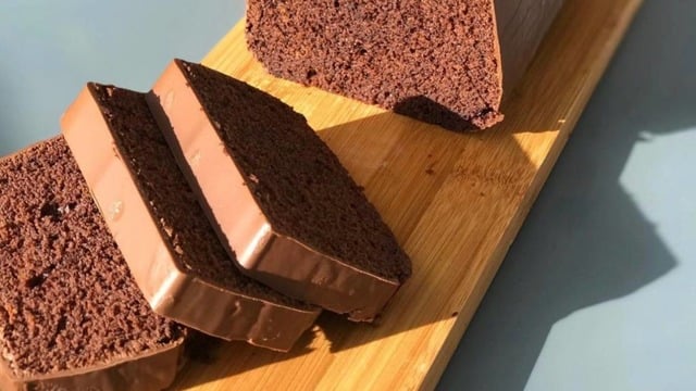 Bir Kekten Fazlası: Çikolata Kaplı Portakal Aromalı Kek