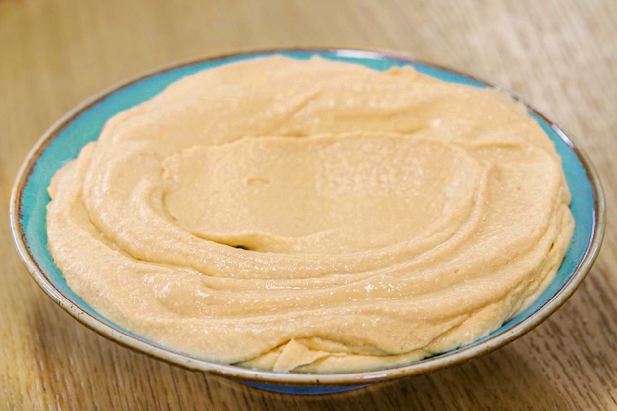 En Zahmetsiz Mezelerden: 10 Dakikada Humus