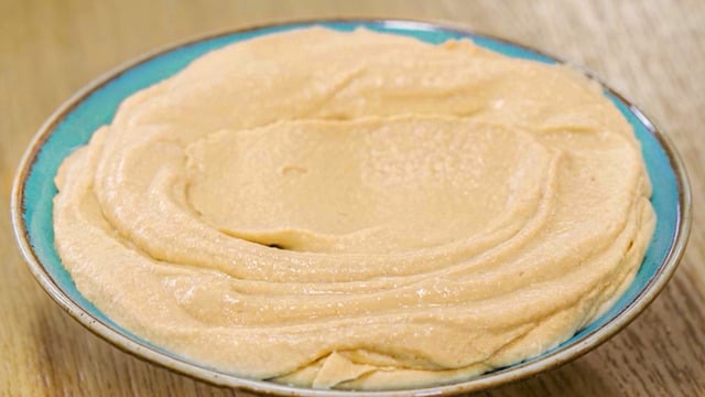 En Zahmetsiz Mezelerden: 10 Dakikada Humus