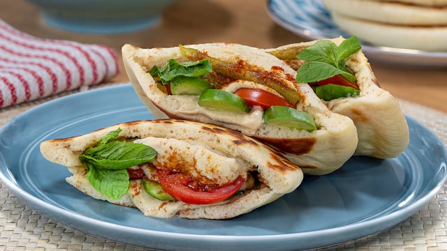 Mükemmel Sandviçler İçin: Ev Yapımı Pita Ekmeği