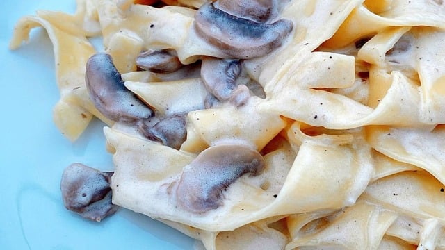 İtalyan Lezzeti: Kremalı Mantarlı Makarna