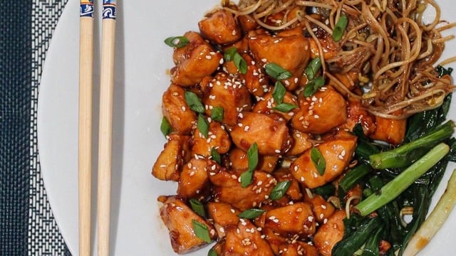 Denemeyen Kalmasın: Teriyaki Soslu Tavuk