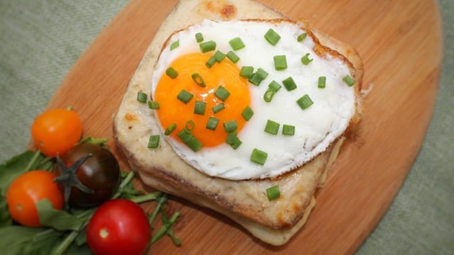 Paris'ten Geliyor: Croque Madame Tost