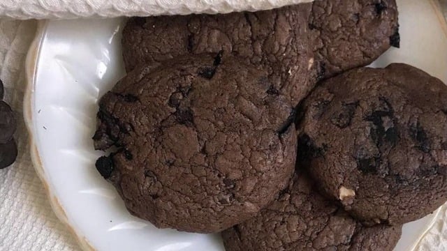 En Sevilenlerden: Triple Chocolate Cookie