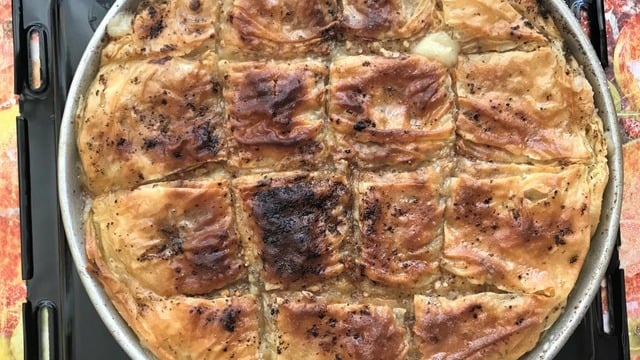 Bayram Klasiği: Laz Böreği