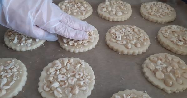 findikli-cikolatali-kurabiye-adim-6