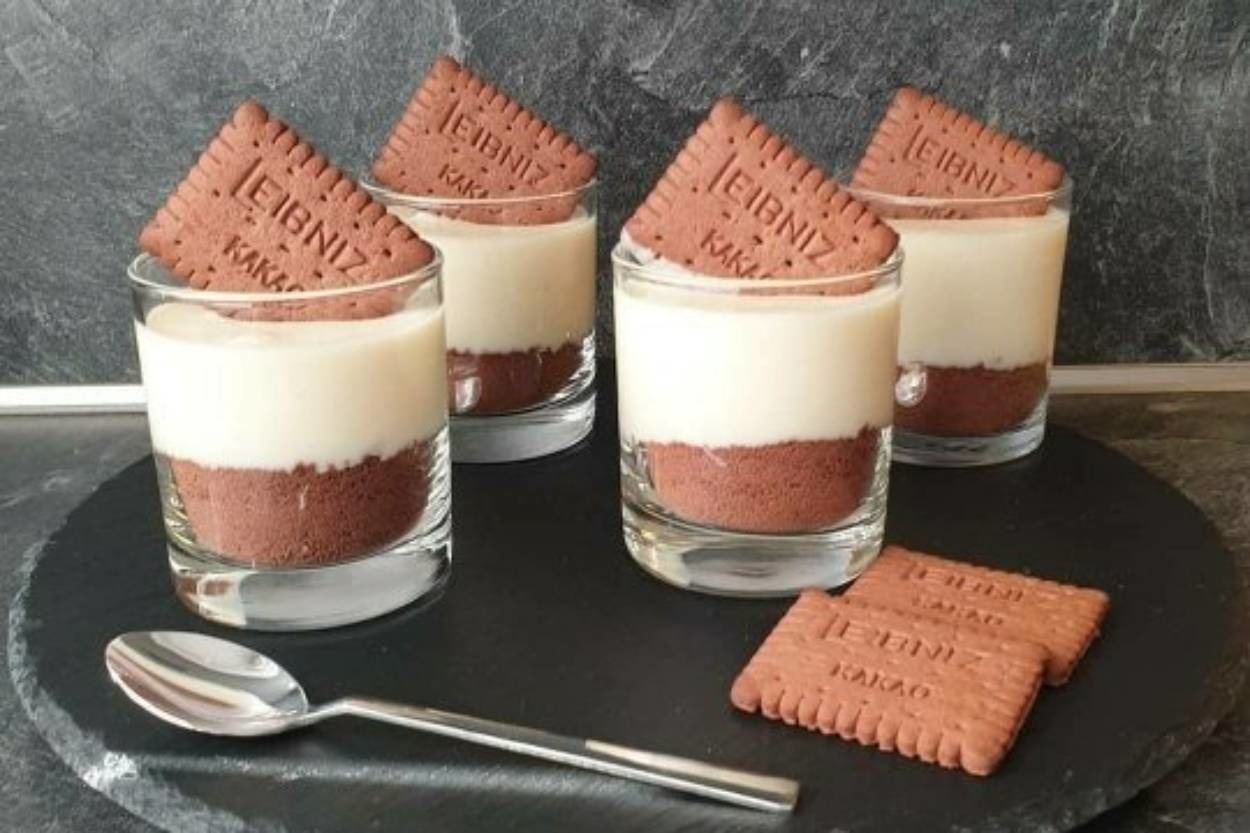 Leziz Dokusuyla: Bisküvili Puding