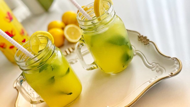 Damakları Ferahlatacak: Portakallı Limonata