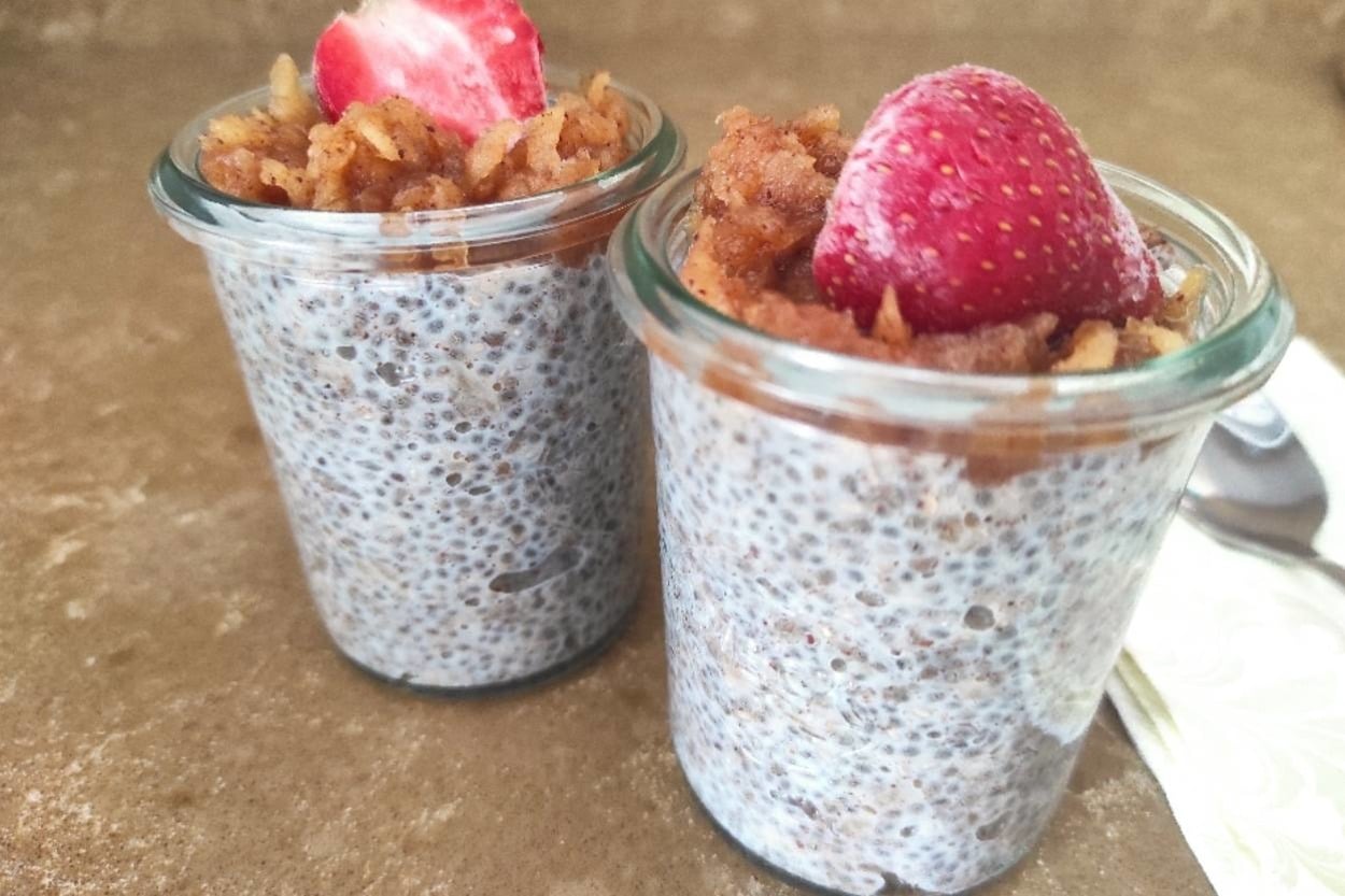 Tarçının Buluşmasıyla: Elmalı Chia Puding