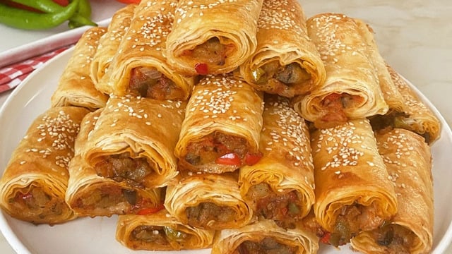 İkişer Üçer Yersin: Patlıcanlı Börek