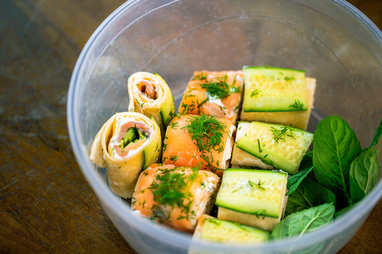 İki Farklı Sunumlu: Somonlu Lavaş Sushi