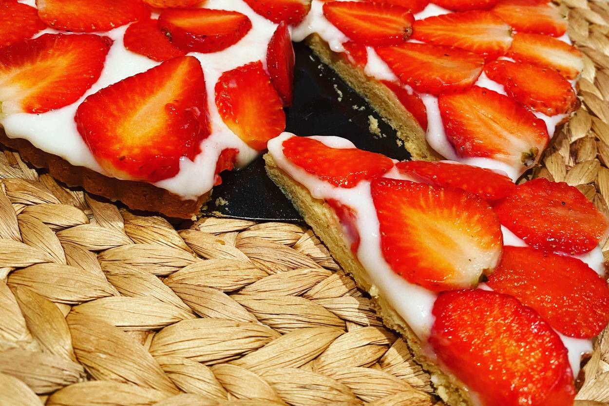 Görünümü Enfes: Çilekli Tart