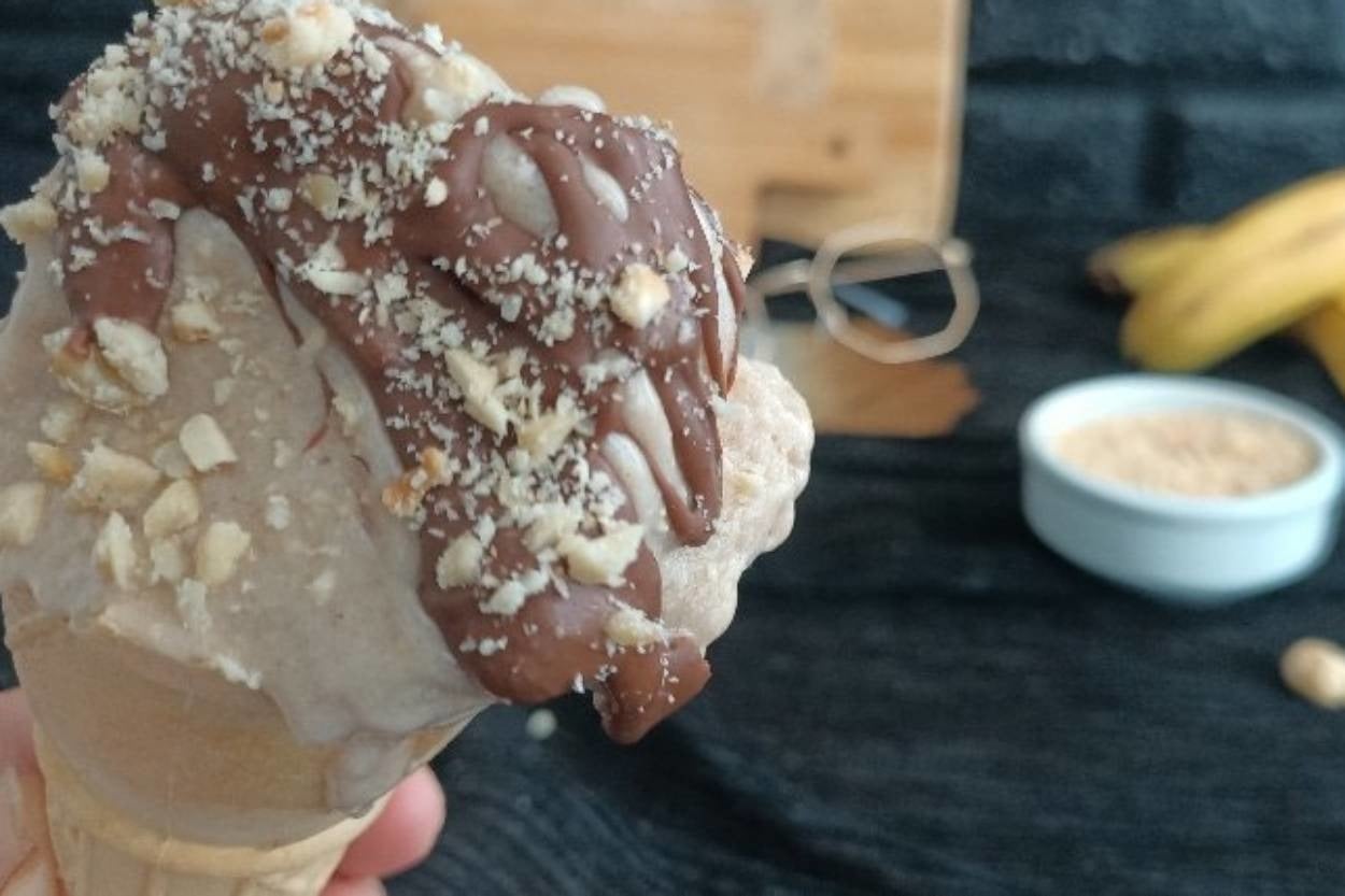 Uzun Uzun Uğraşmadan: Şekersiz Kolay Dondurma